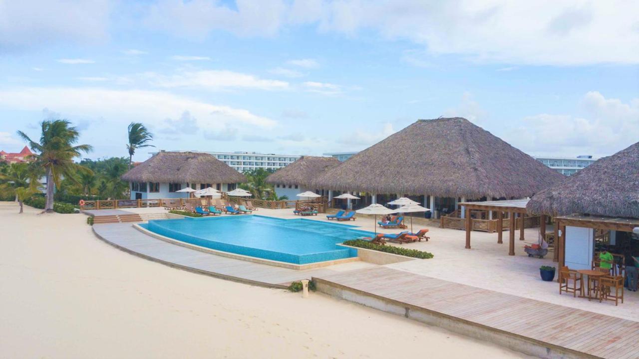 Cana Rock Condos Infinity Pool & Beach Suites Punta Cana Zewnętrze zdjęcie